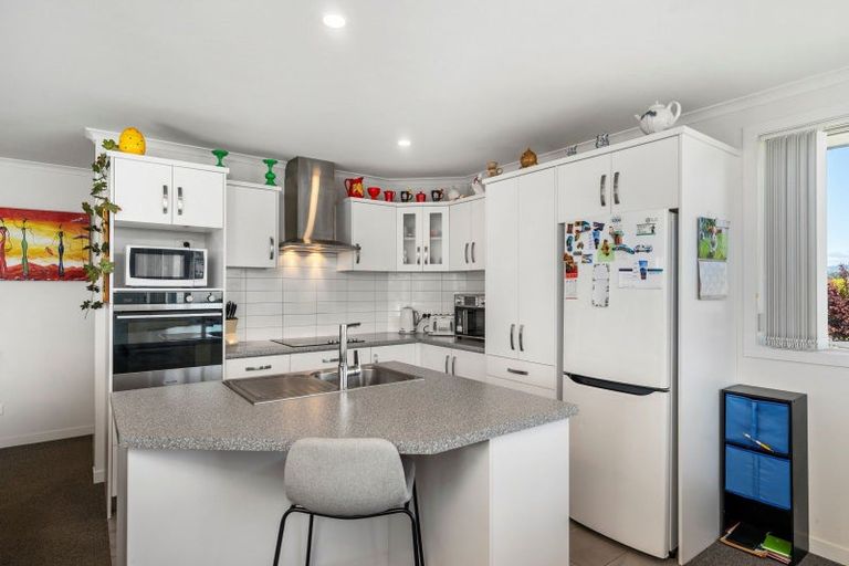 Photo of property in Waterview Estate, 87/4 Greystone Place, Omokoroa, 3114