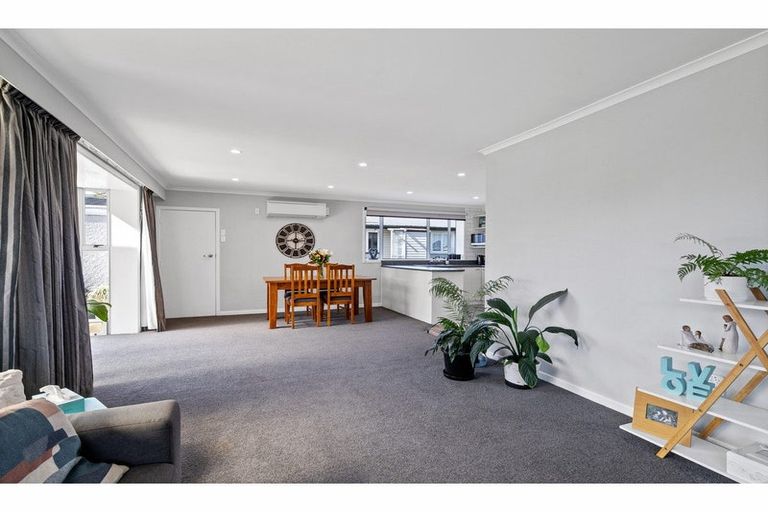 Photo of property in 12 Willis Street, Grasmere, Invercargill, 9810