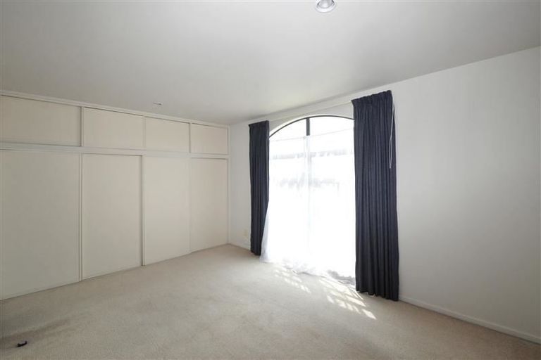 Photo of property in 99 Charles Street, Blenheim, 7201