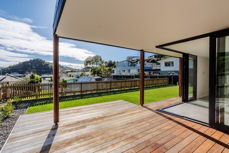 Photo of property in 12b Russell Street, Picton, 7220