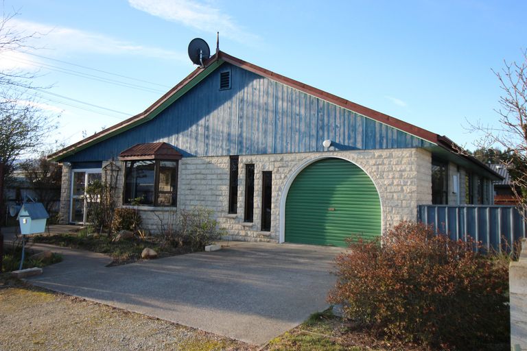 Photo of property in 41 Station Street, Alexandra, 9320