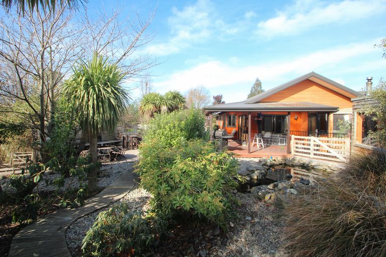 Photo of property in 28 Grove Avenue, Weston, Oamaru, 9401
