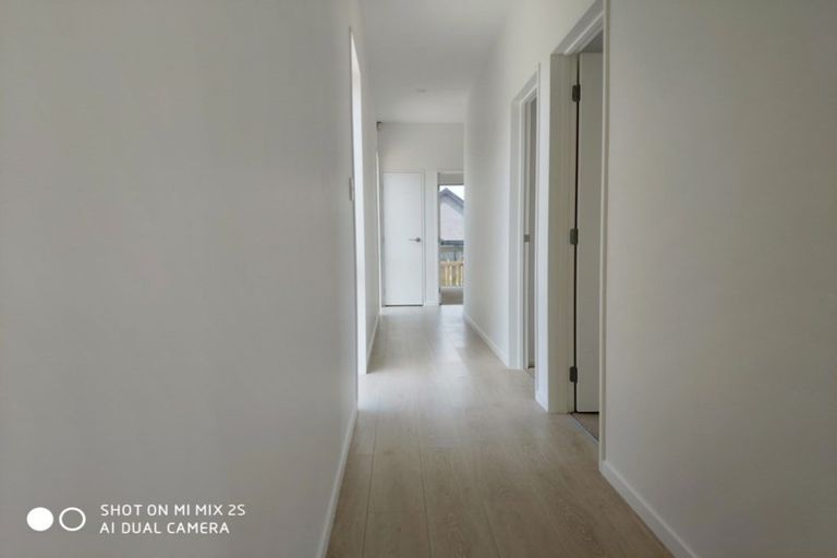 Photo of property in 2 Herekino Street, Westgate, Auckland, 0814