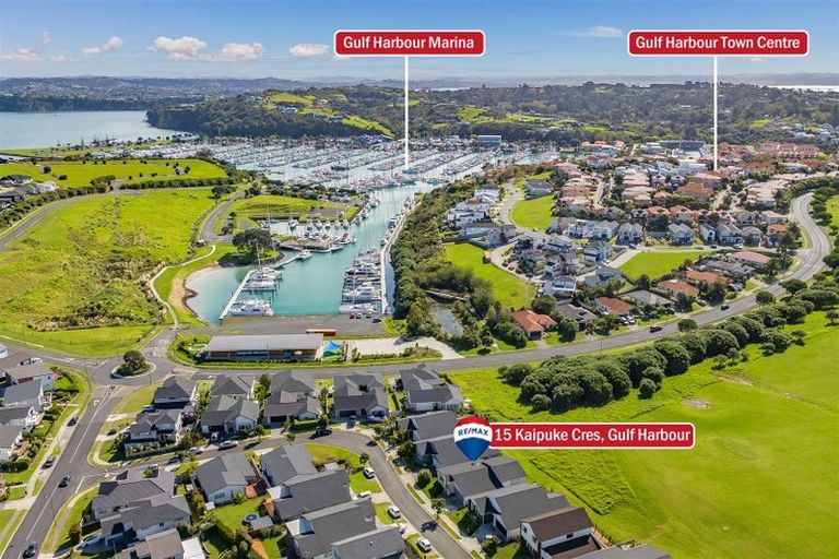 Photo of property in 15 Kaipuke Crescent, Gulf Harbour, Whangaparaoa, 0930