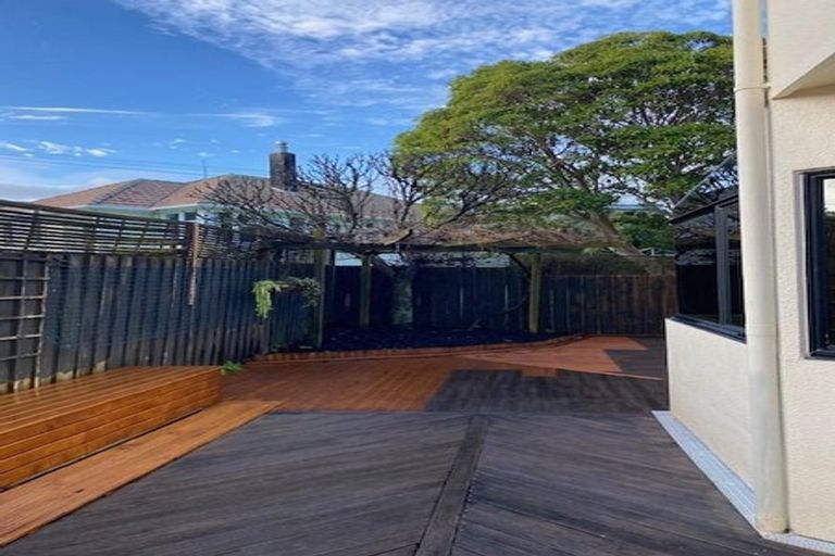 Photo of property in 1/94 Jutland Road, Hauraki, Auckland, 0622