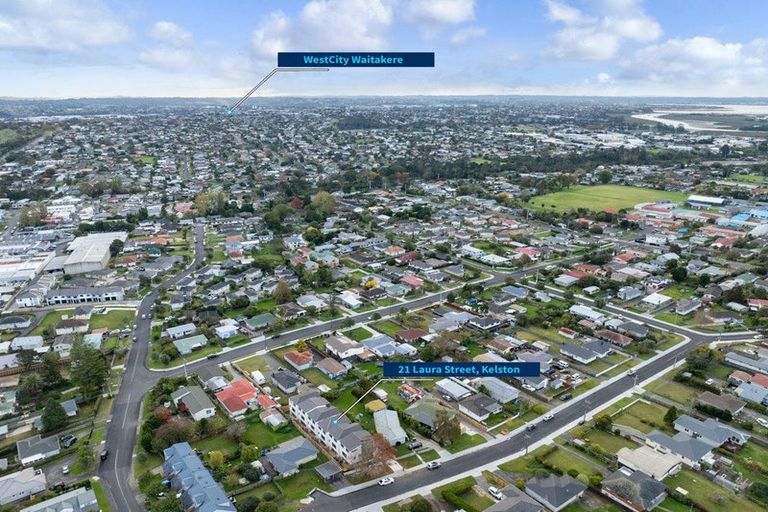 Photo of property in 21c Laura Street, Kelston, Auckland, 0602
