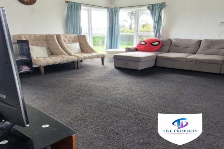 Photo of property in 45 Cargill Street, Papakura, 2110