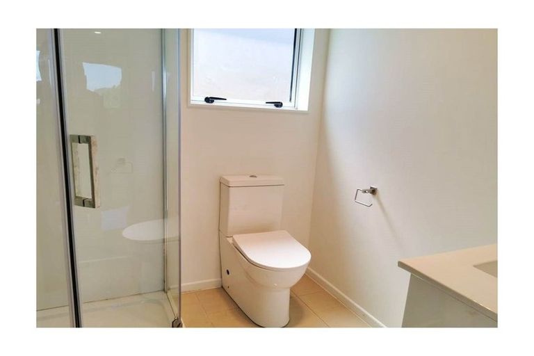 Photo of property in 39a Senator Drive, Manurewa, Auckland, 2105