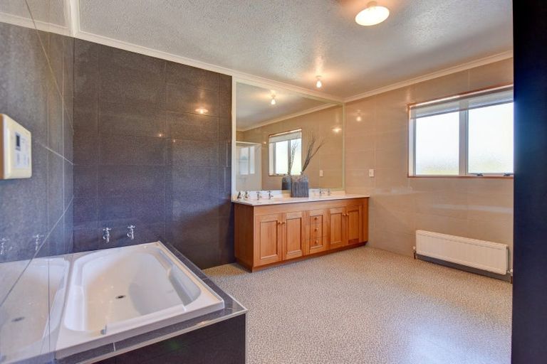 Photo of property in 68 Ruia Street, Gore, 9710