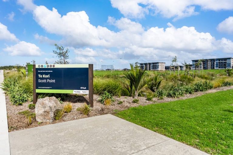 Photo of property in 3/4 Limestone Drive, Hobsonville, Auckland, 0616