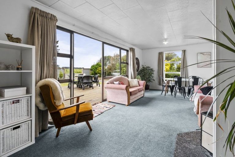 Photo of property in 473 Taipo Road, Rongotea, Palmerston North, 4476