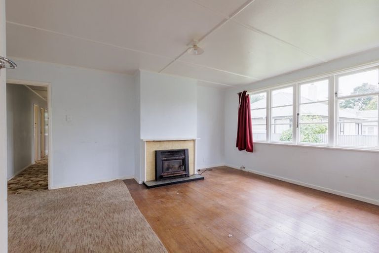 Photo of property in 53 Mangahao Road, Pahiatua, 4910