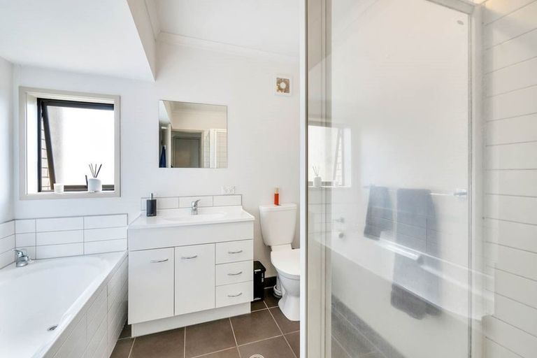 Photo of property in St Claire Village, 35/172 Mcleod Road, Te Atatu South, Auckland, 0610