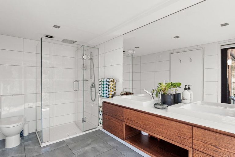 Photo of property in 12 Crows Nest Road, Arthurs Point, Queenstown, 9371