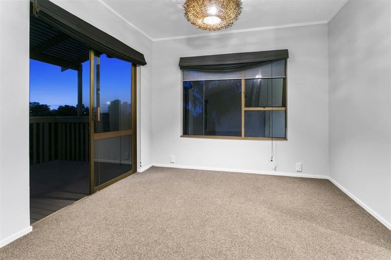 Photo of property in 14 Galaxy Drive, Mairangi Bay, Auckland, 0630