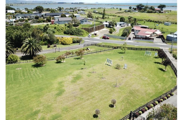 Photo of property in 83 Spencer Avenue, Maketu, Paengaroa, 3189