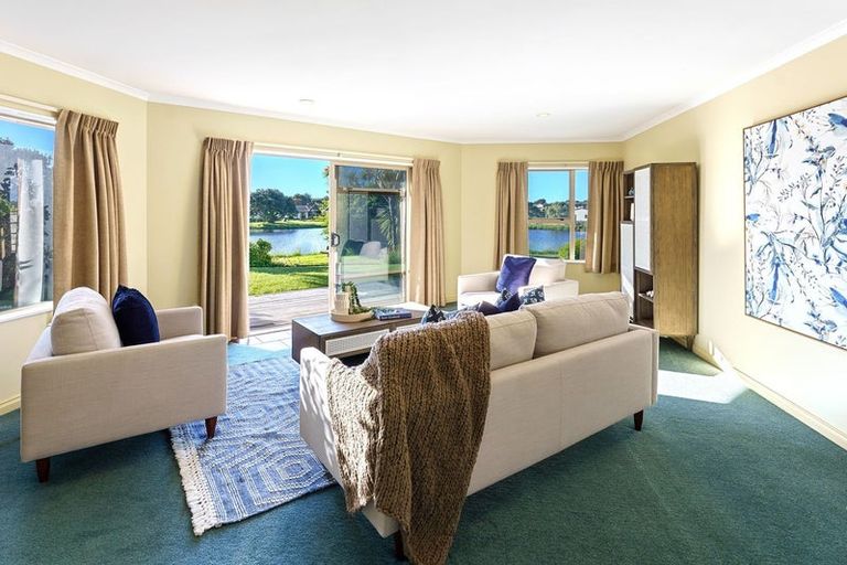 Photo of property in 5 Marewa Place, Waikanae Beach, Waikanae, 5036