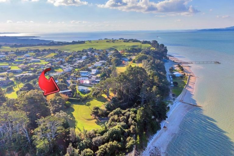 Photo of property in 22 James Mcleod Road, Shelly Beach, Helensville, 0874