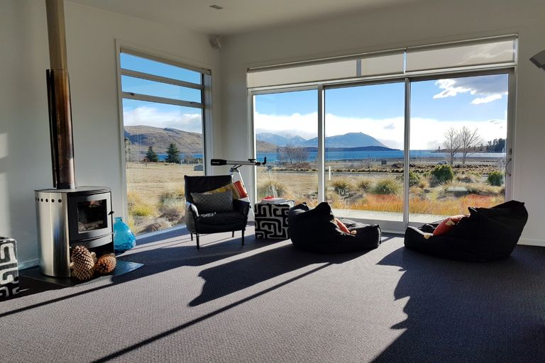 Photo of property in 12 Pollock Place, Lake Tekapo, 7999