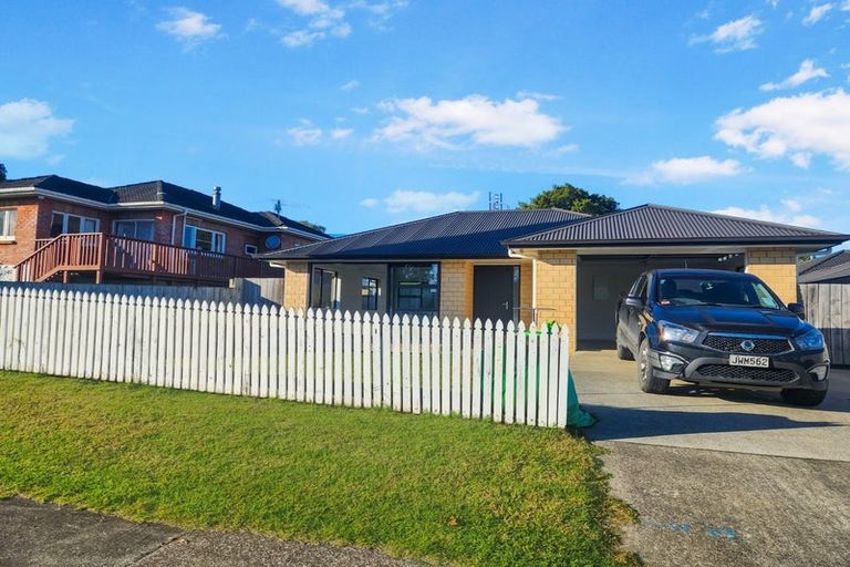 Photo of property in 16a Dominion Road, Tuakau, 2121