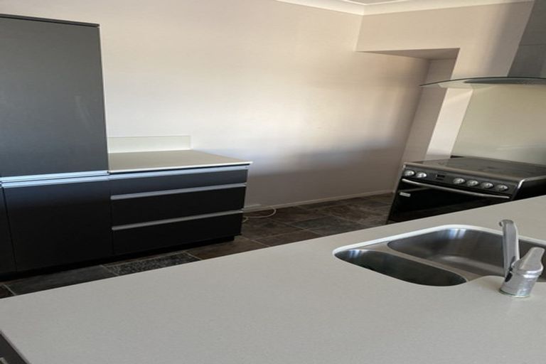 Photo of property in 418 Hibiscus Coast Highway, Orewa, 0931