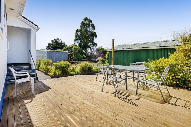 Photo of property in 8 Essex Street, Stratford, 4332