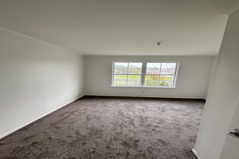 Photo of property in 1 Fairlight Place, Manurewa, Auckland, 2102