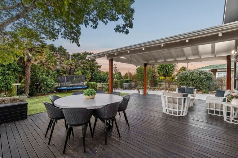 Photo of property in 102 Lord Rutherford Road South, Brightwater, 7022