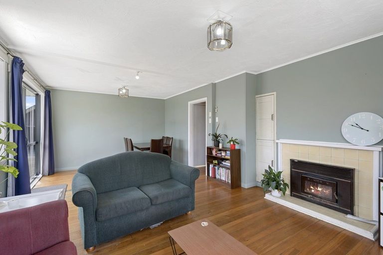 Photo of property in 39 Curletts Road, Sockburn, Christchurch, 8042