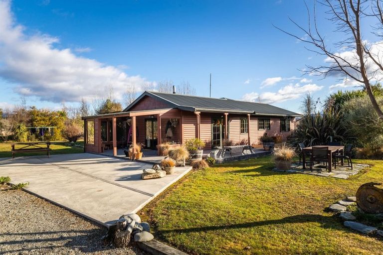 Photo of property in 18 Lachlan Avenue, Hawea Flat, Wanaka, 9382