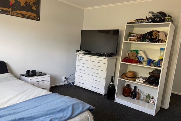 Photo of property in 115 Glengarry Road, Glen Eden, Auckland, 0602