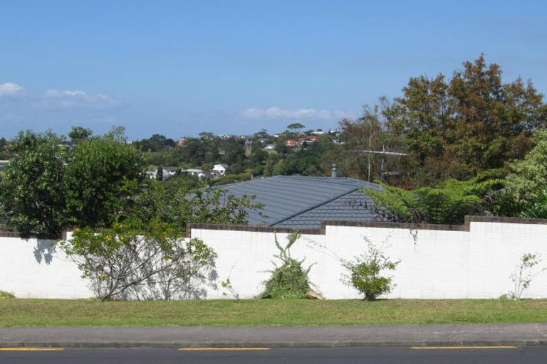 Photo of property in 102 Glamorgan Drive, Torbay, Auckland, 0630