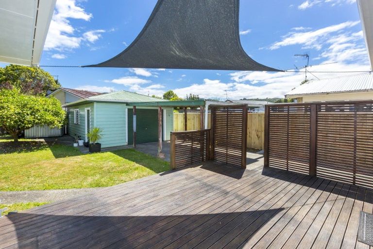 Photo of property in 61 Oregon Drive, Maoribank, Upper Hutt, 5018