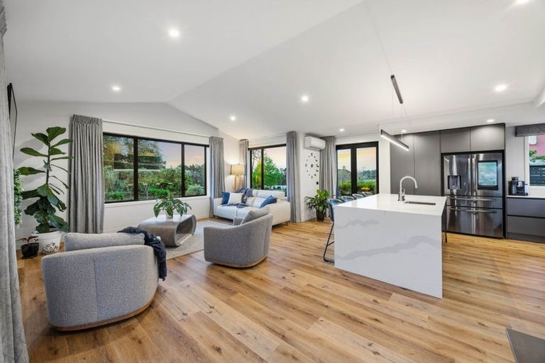 Photo of property in 90d Victoria Avenue, Waiuku, 2123