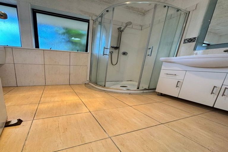 Photo of property in 1/42 Wai Iti Place, Clendon Park, Auckland, 2103