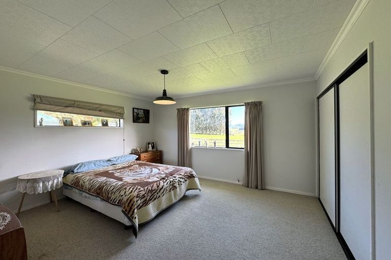 Photo of property in 463 Owaka Valley Road, Owaka, 9586