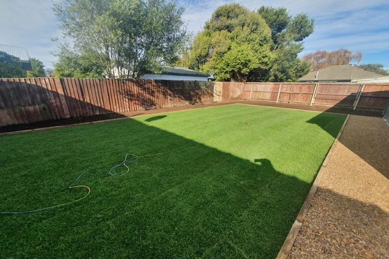 Photo of property in 48 Niven Street, Avondale, Christchurch, 8061