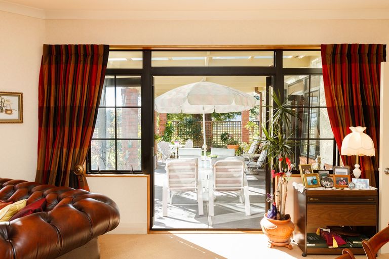 Photo of property in 7 Heritage Place, Terrace End, Palmerston North, 4410