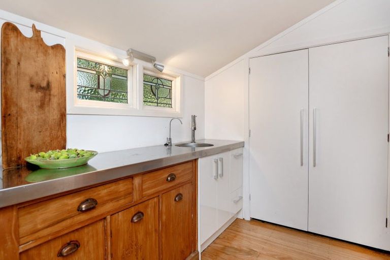 Photo of property in 7 Mason Place, Ohope, 3121