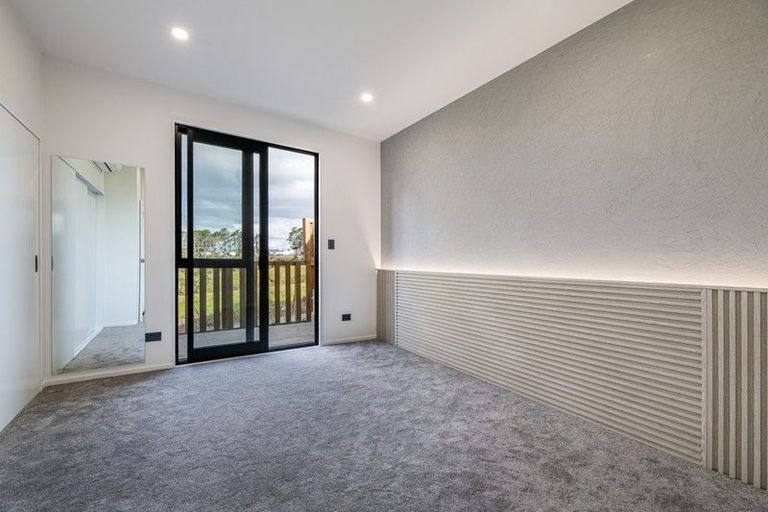 Photo of property in 31 Puhikawa Street, Massey, 0614