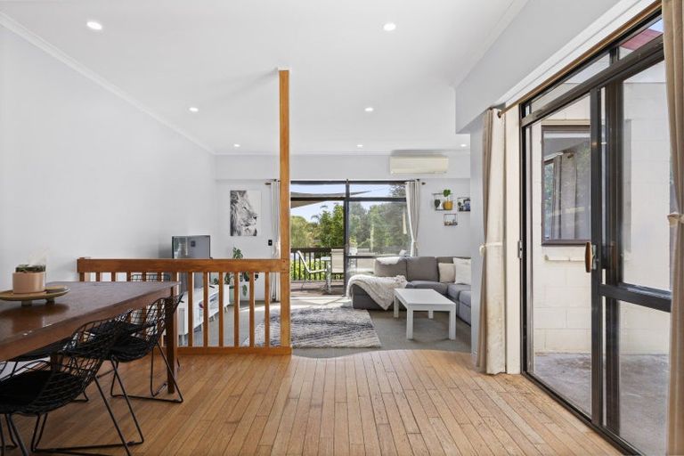 Photo of property in 10 Brownlee Place, Pukekohe, 2120