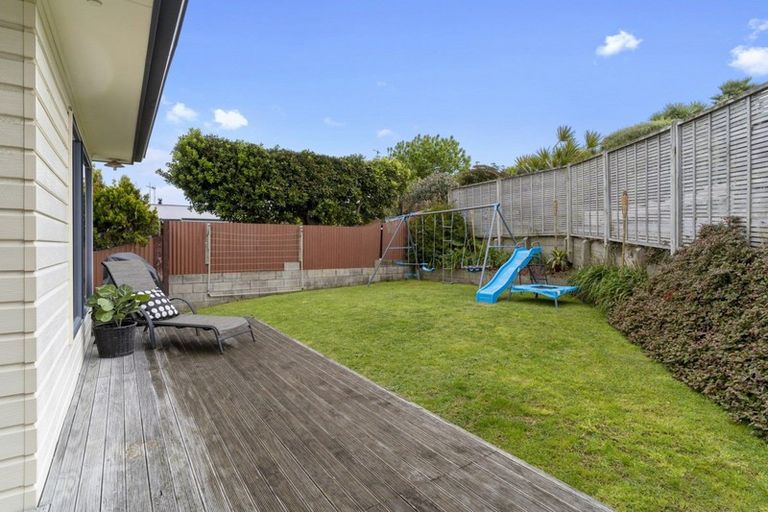 Photo of property in 11a Warwick Place, Brookfield, Tauranga, 3110