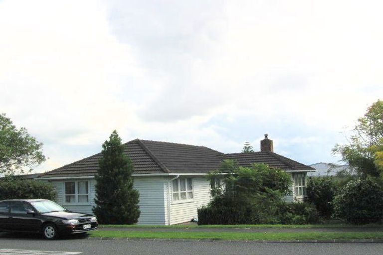 Photo of property in 1 Cardiff Road, Pakuranga, Auckland, 2010