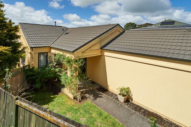 Photo of property in 68 Clifton Terrace, Fitzherbert, Palmerston North, 4410