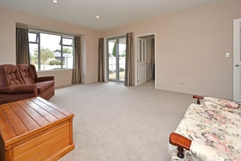 Photo of property in 7 Melville Crescent, Rolleston, 7614