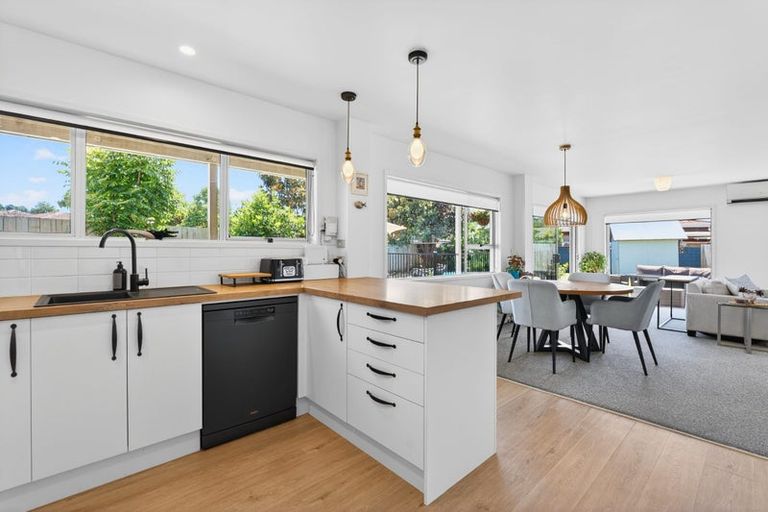 Photo of property in 185b Centreway Road, Orewa, 0931