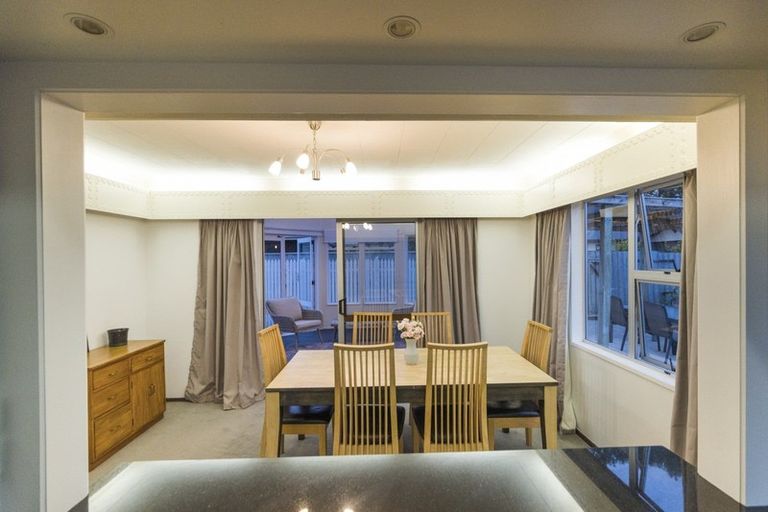 Photo of property in 52 Buick Crescent, Awapuni, Palmerston North, 4412