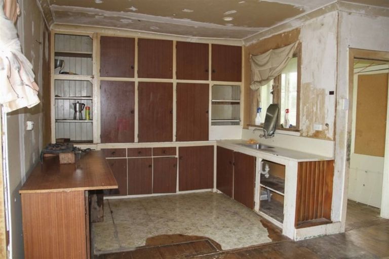 Photo of property in 17 Settlement Road, Papatotara, Tuatapere, 9691