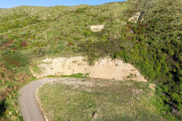 Photo of property in 213 Reikorangi Road, Waikanae, 5391