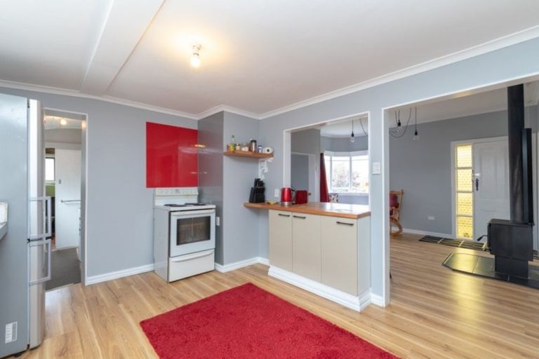 Photo of property in 7 Dickson Street, Macandrew Bay, Dunedin, 9014